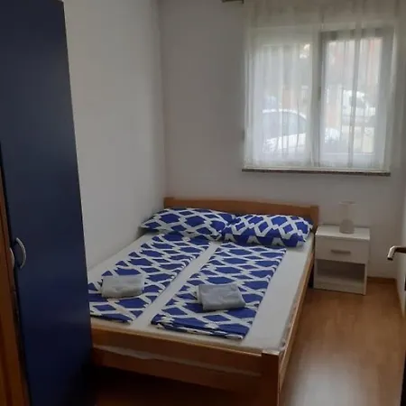 Senoina Ulica 36 Jm Апартаменти Пула