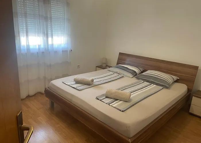Senoina Ulica 36 Jm Apartamento *