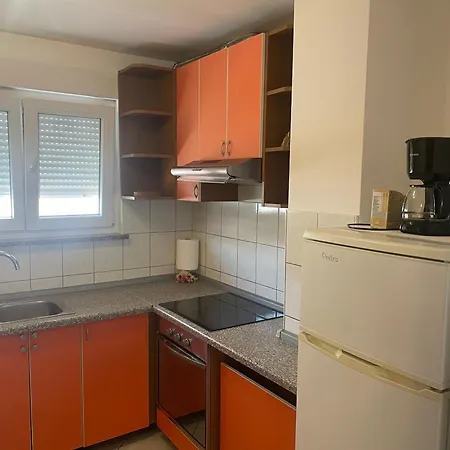 Senoina Ulica 36 Jm Пула