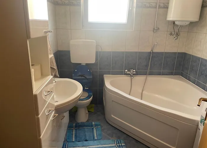 Senoina Ulica 36 Jm Пула